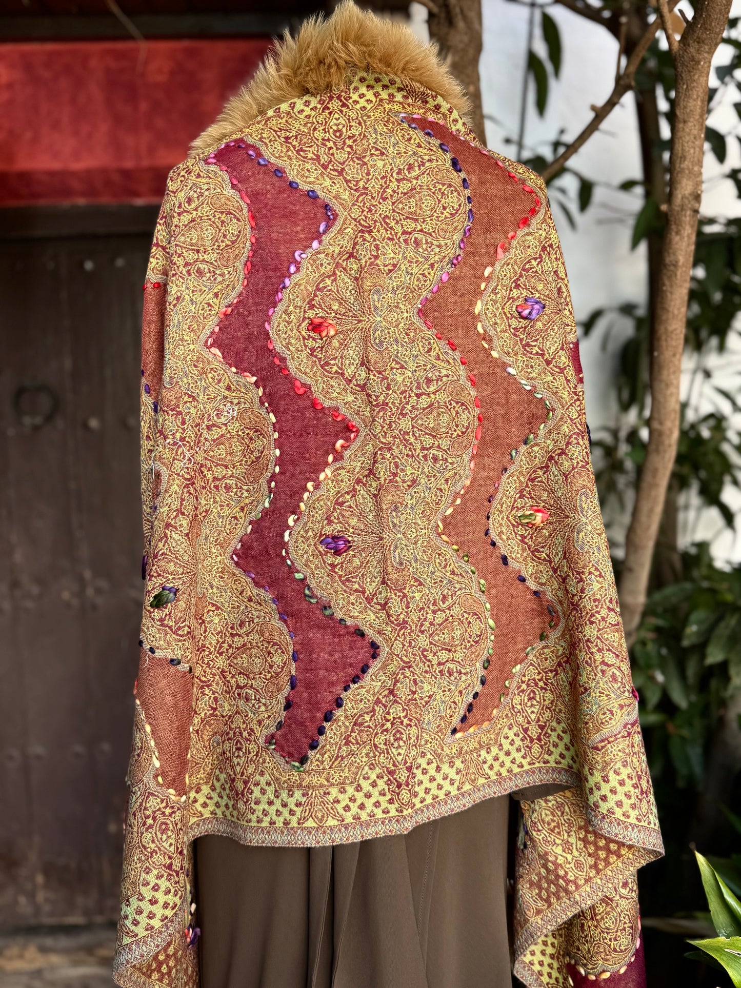 Embroidered wool pashmina cape