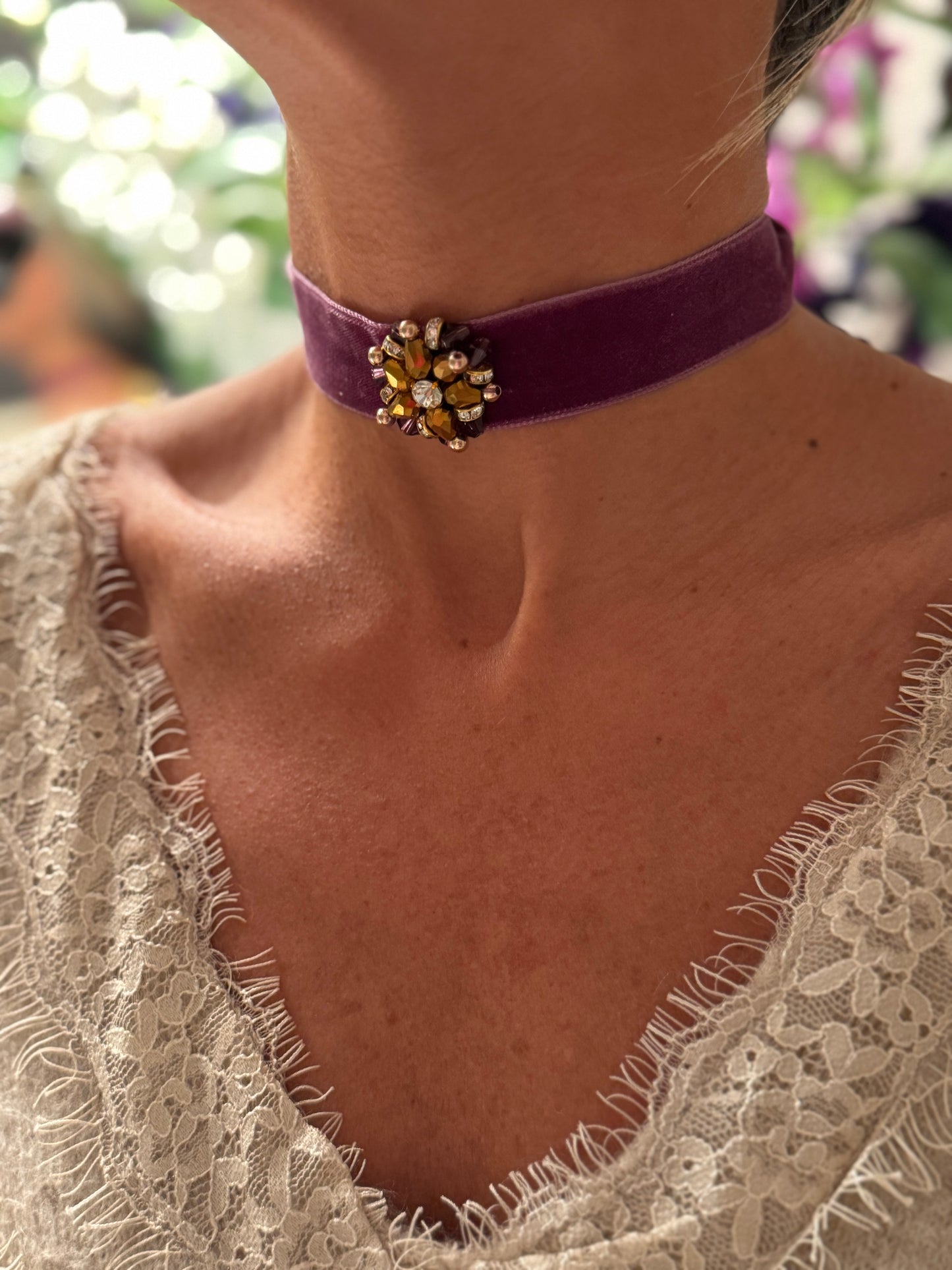 Choker terciopelo berenjena