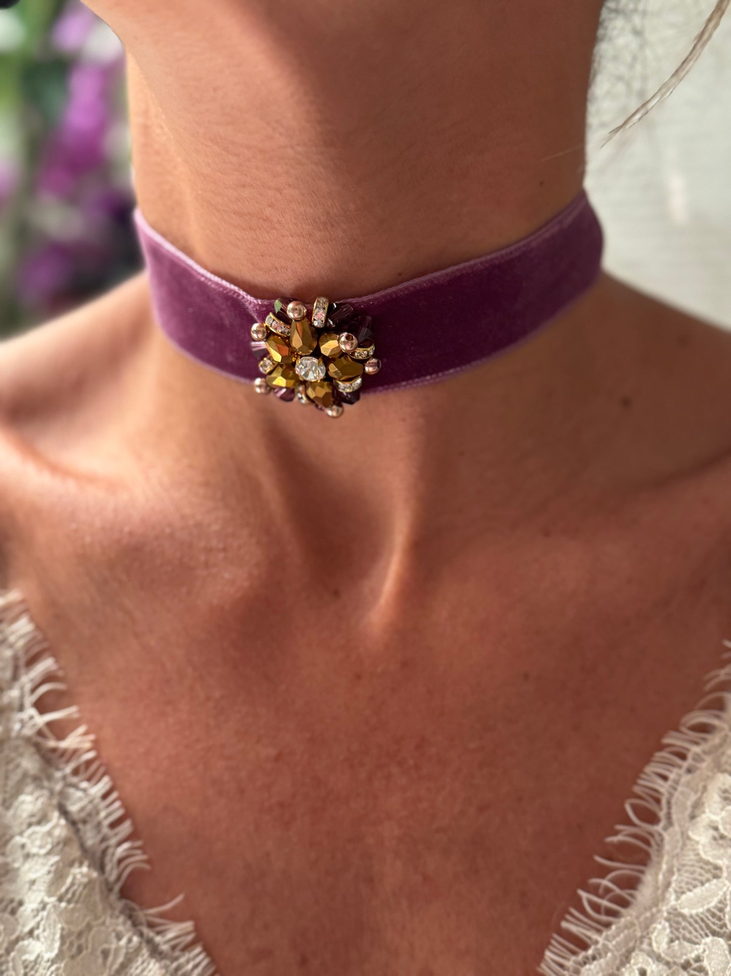 Choker terciopelo berenjena