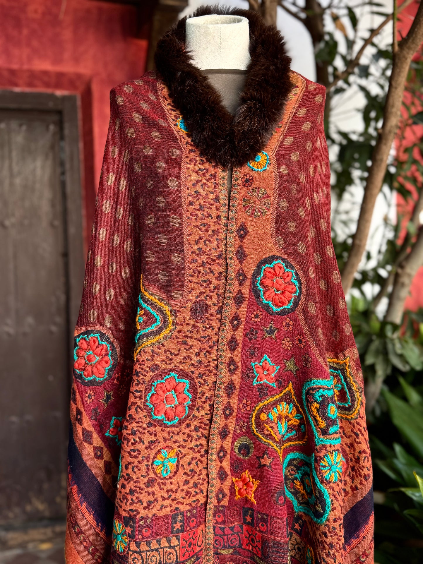 Embroidered wool pashmina cape