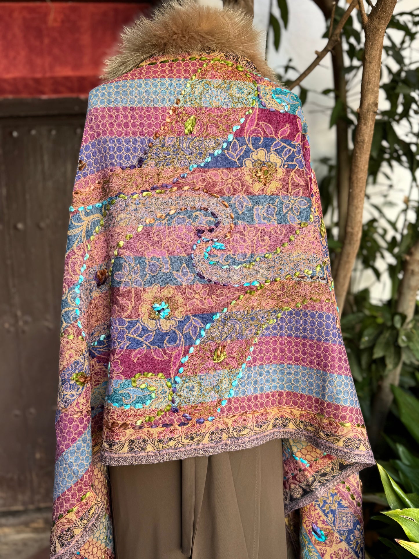 Embroidered wool pashmina cape