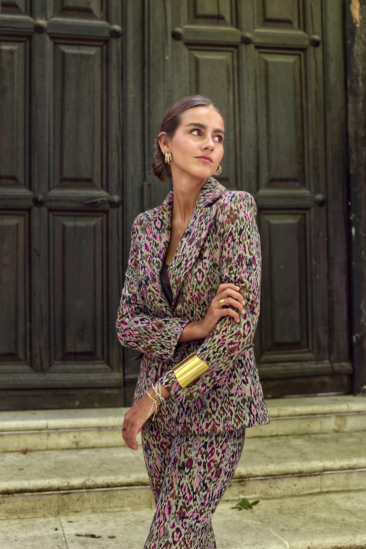 Printed jacket suit