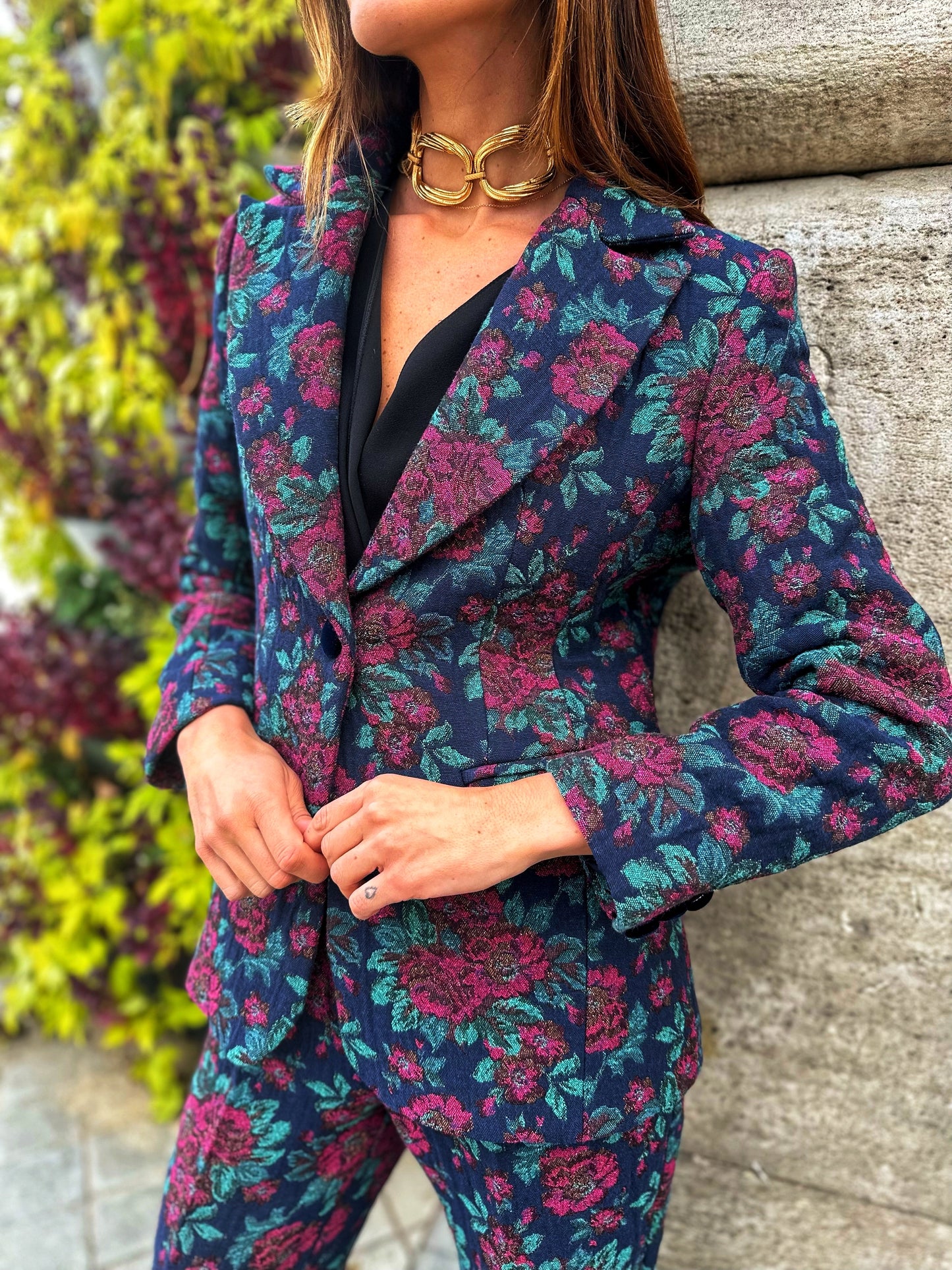Traje de chaqueta flores