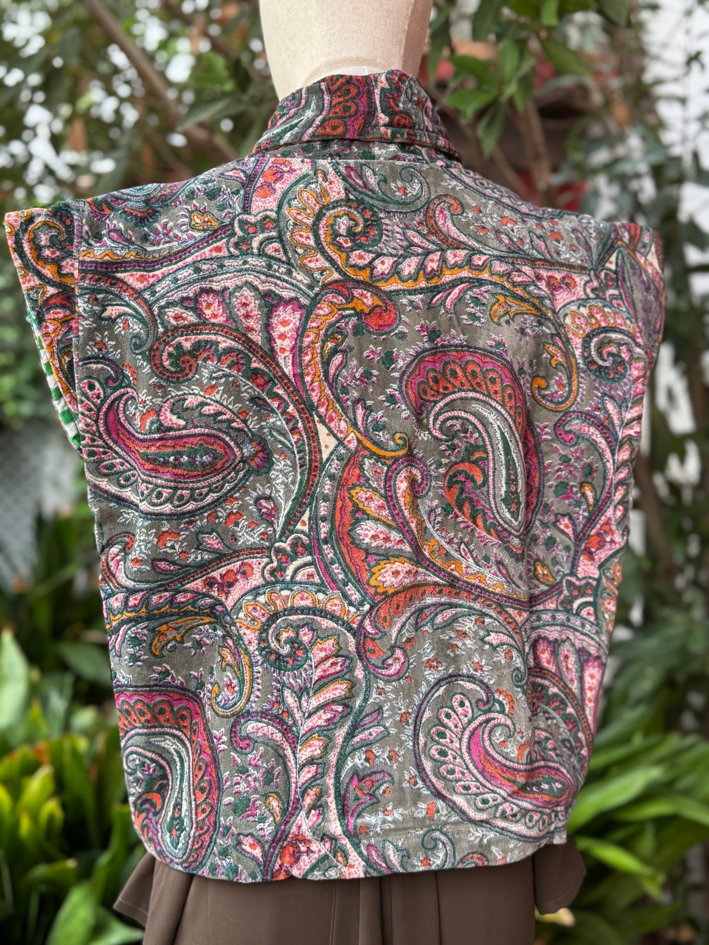 Chaleco de terciopelo cachemir verde