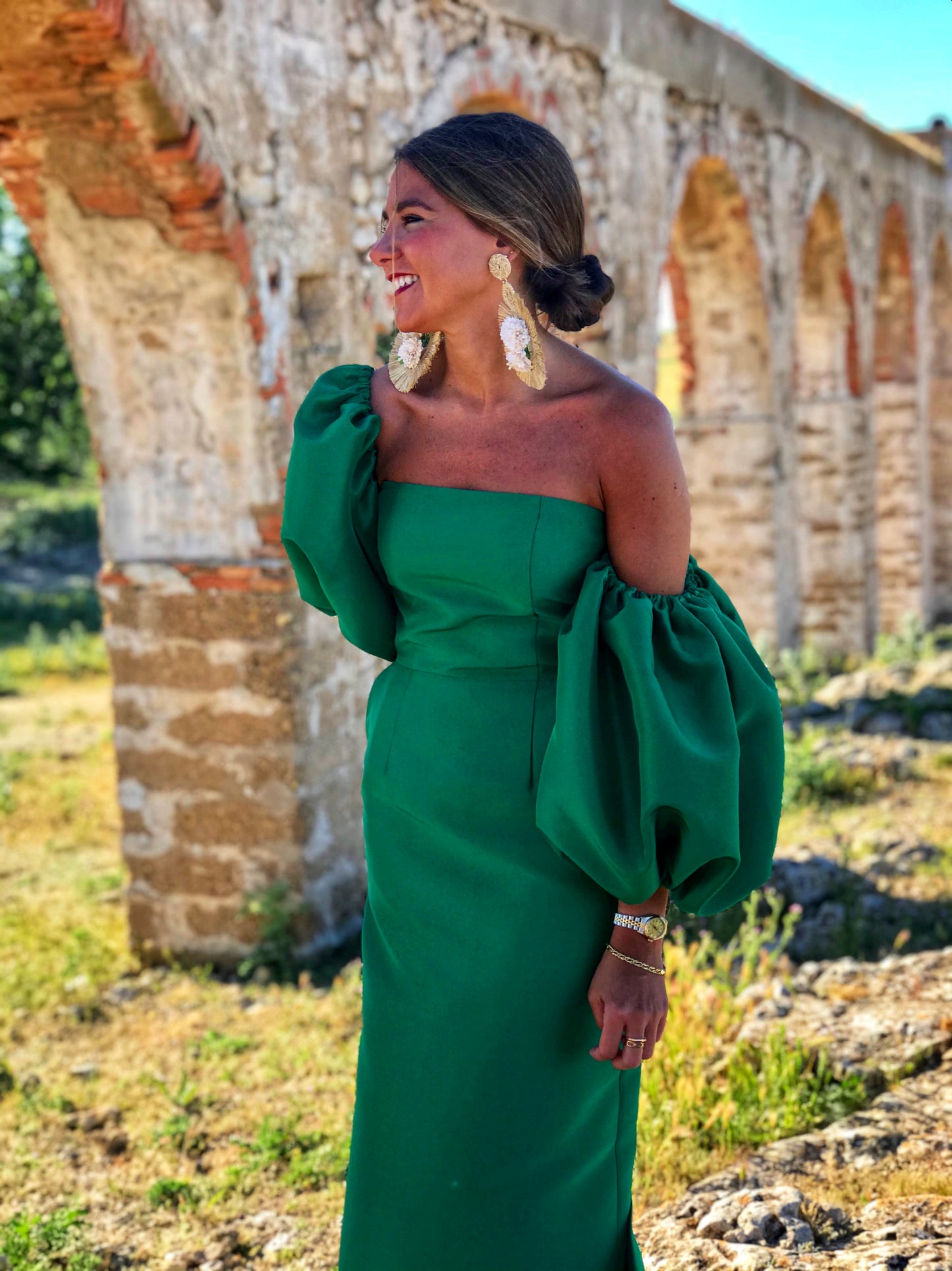 Lady Lisbon green dress