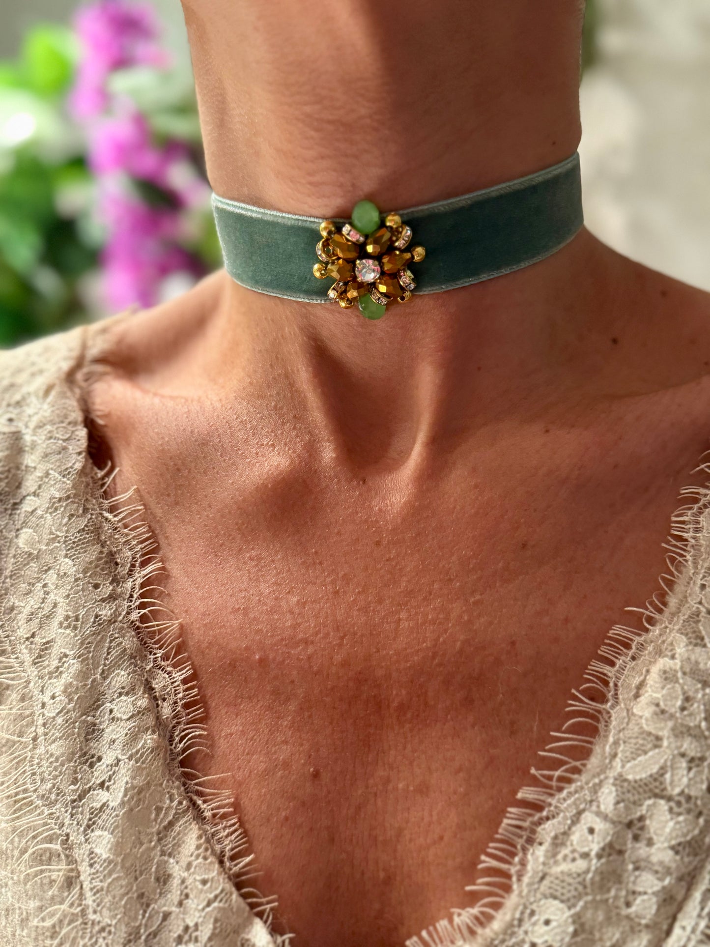 Choker terciopelo verde agua