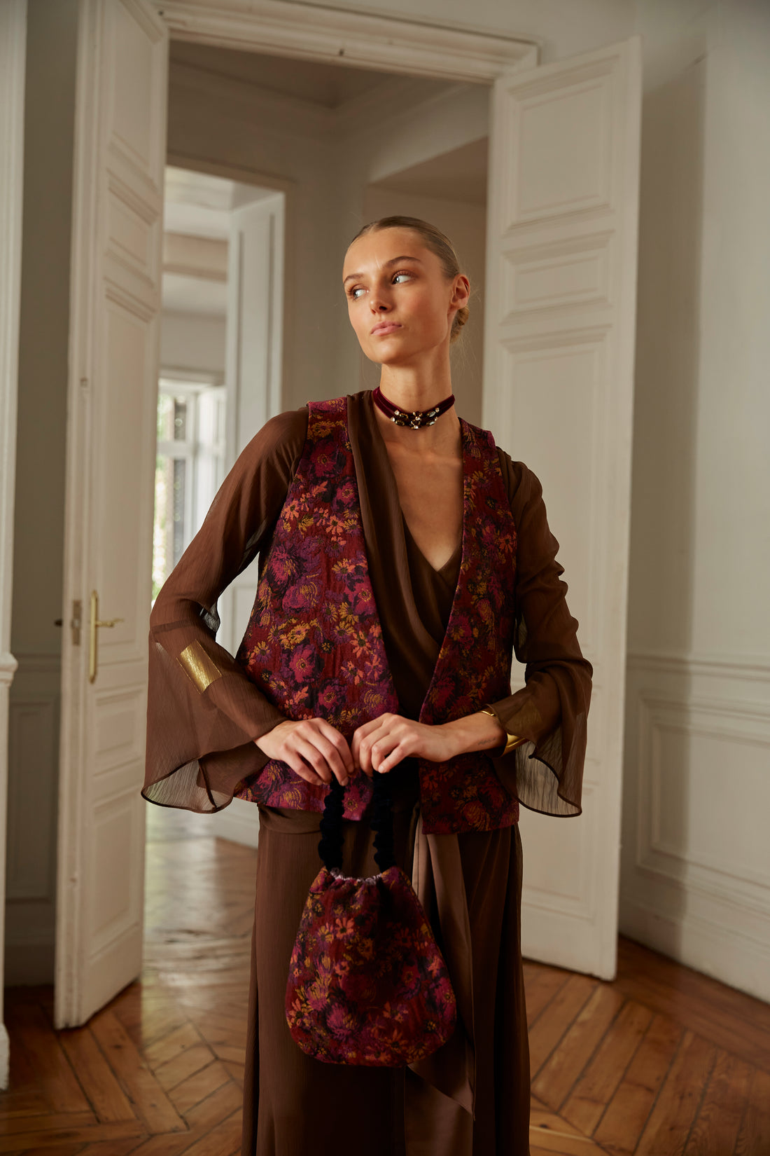 Chaleco jacquard flores