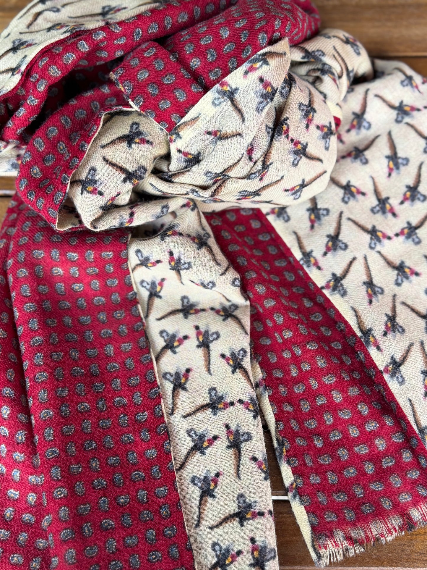 Pañuelo largo reversible de lana