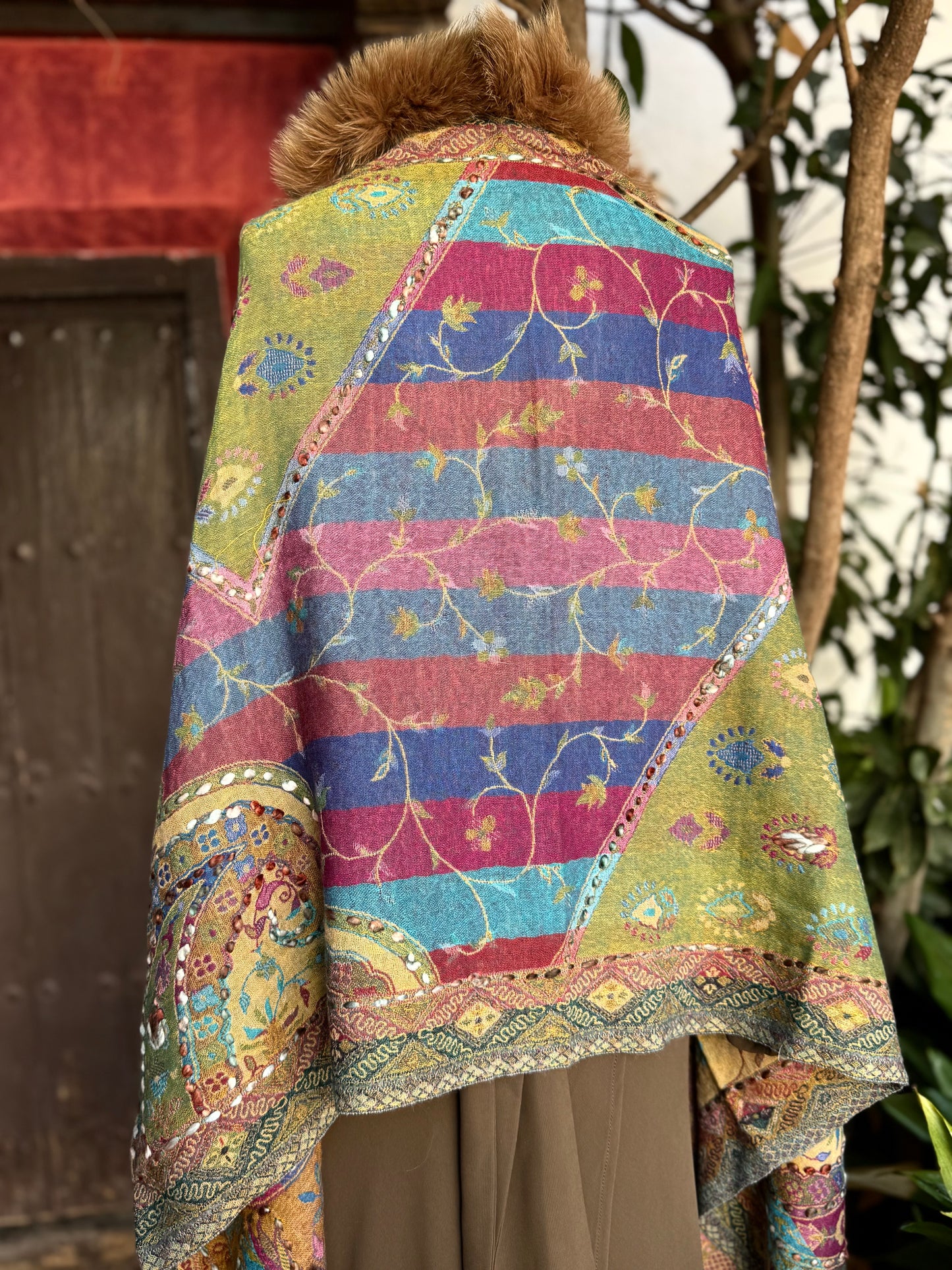 Embroidered wool pashmina cape
