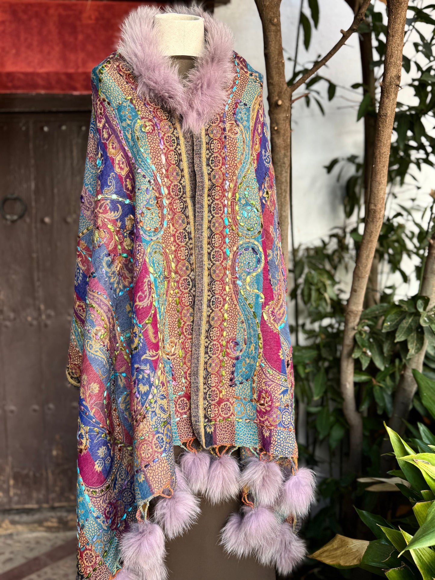Embroidered wool pashmina cape