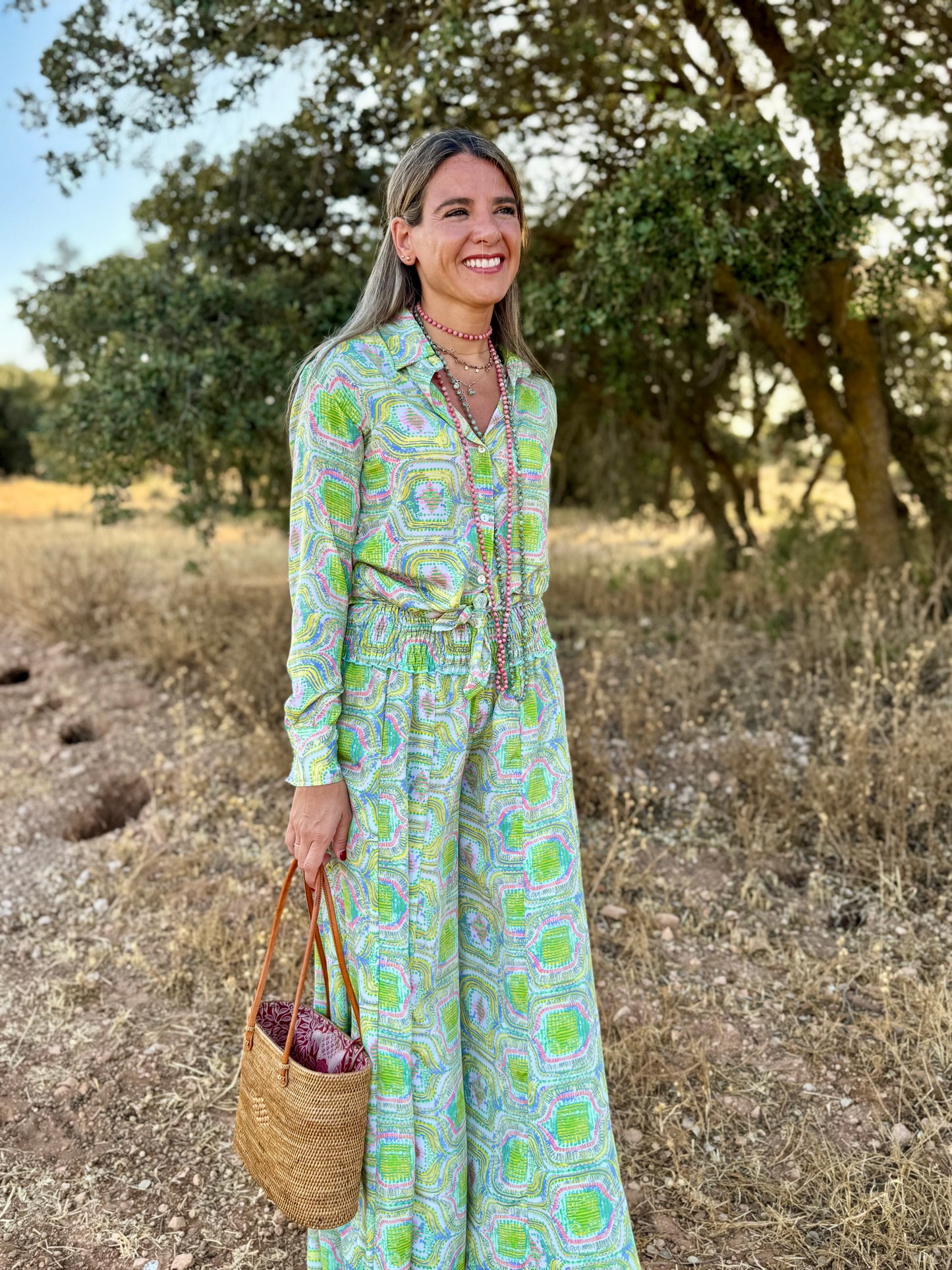 Conjunto pantalón geométrico lima y rosa