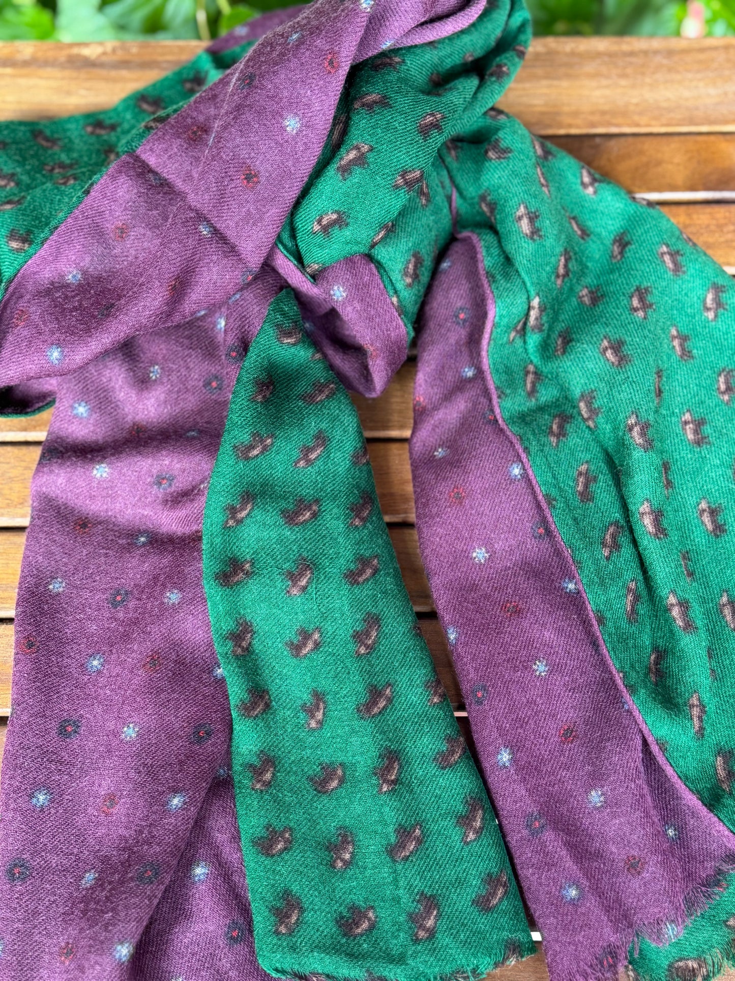 Pañuelo largo reversible de lana