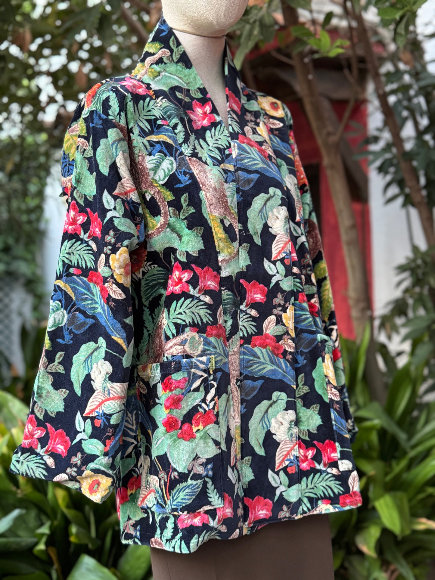 Chaqueta de terciopelo frutas