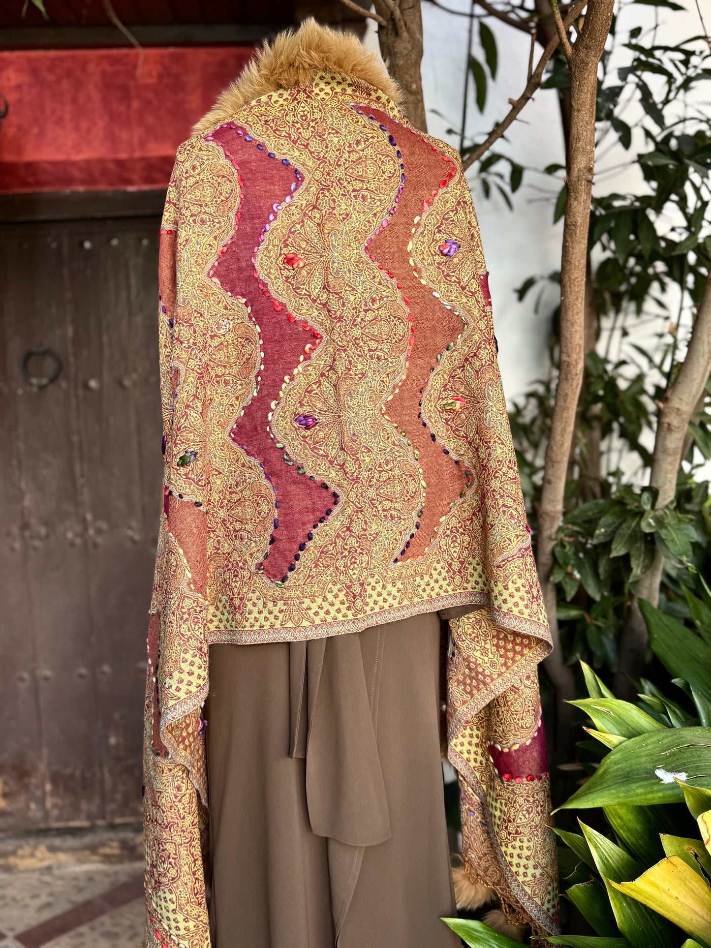 Embroidered wool pashmina cape