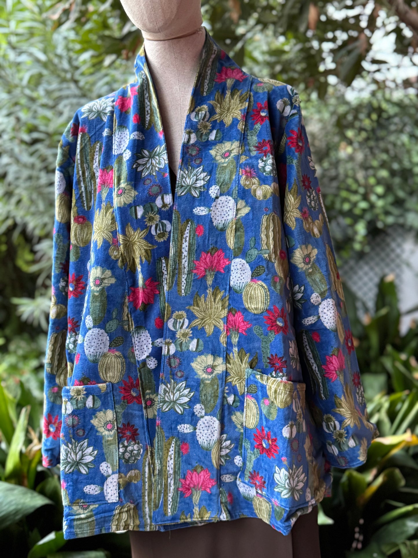 Chaqueta de terciopelo azul