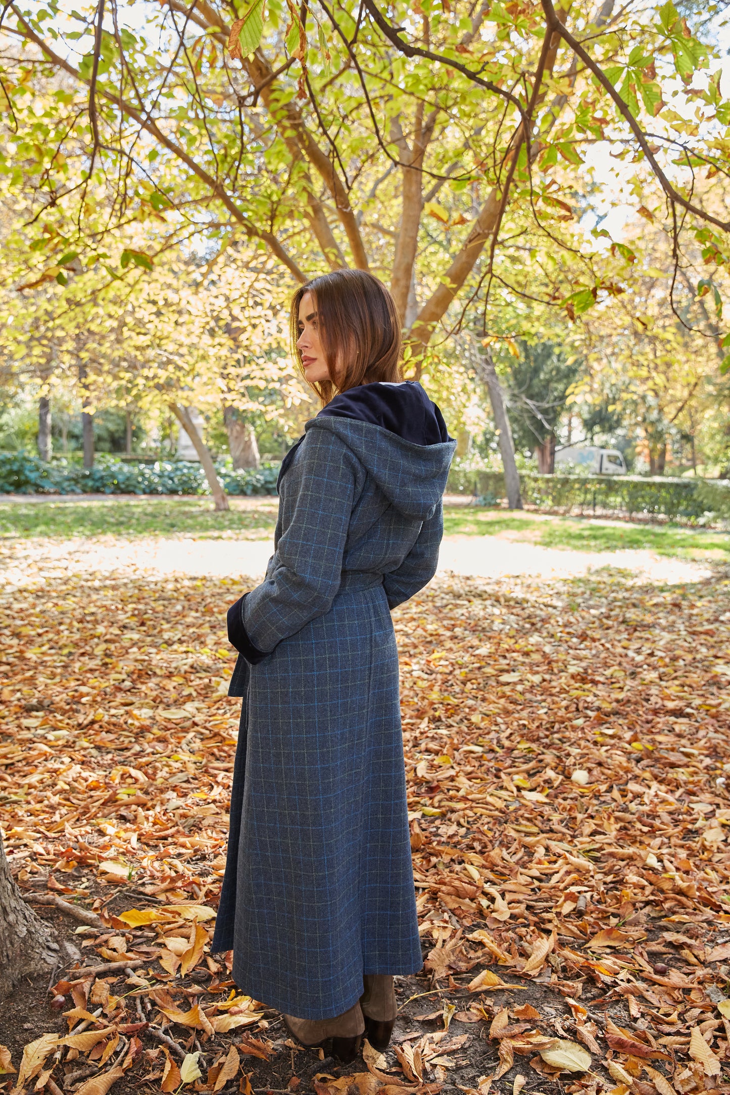 Abrigo Lana capucha azul