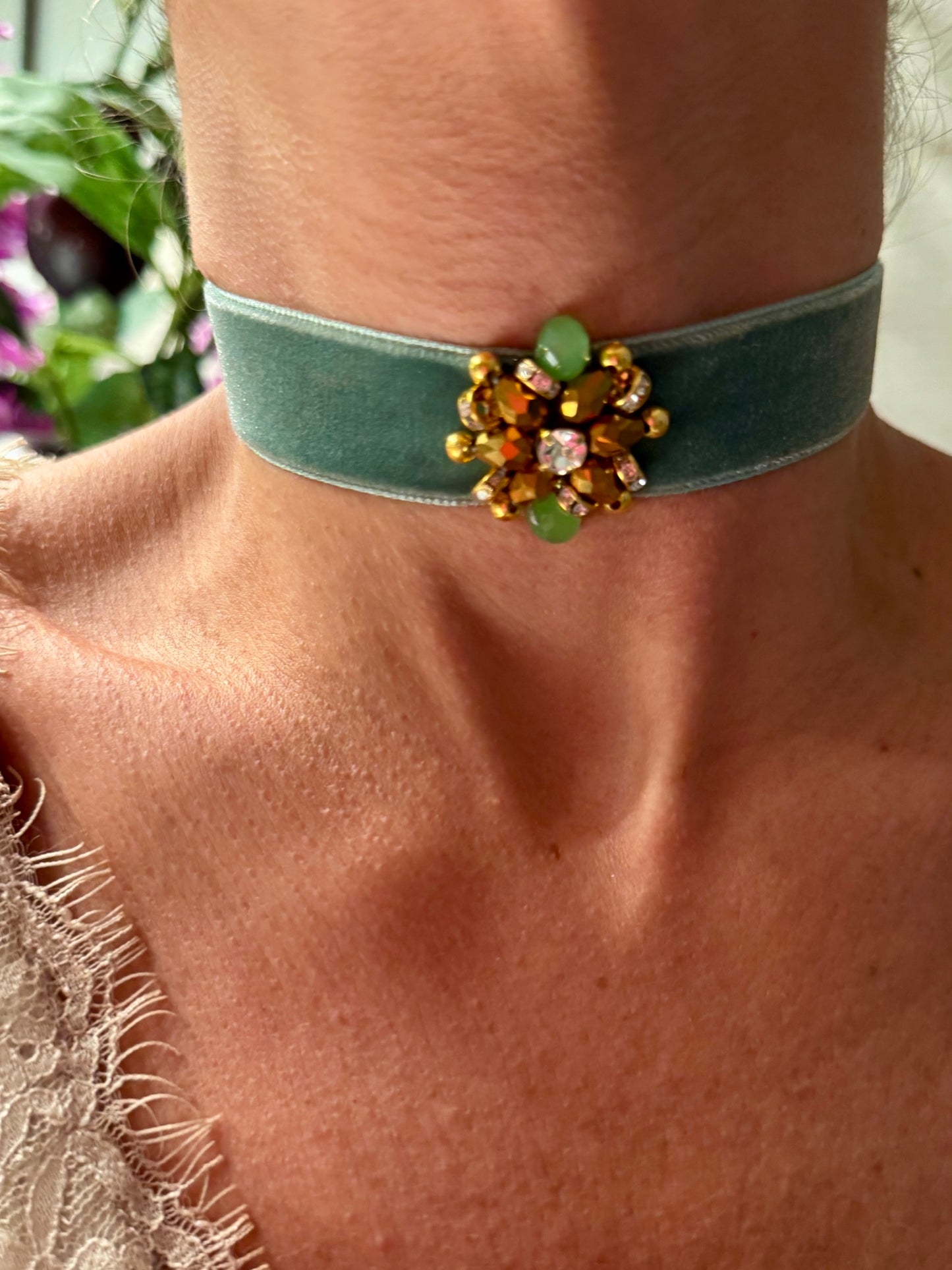 Choker terciopelo verde agua