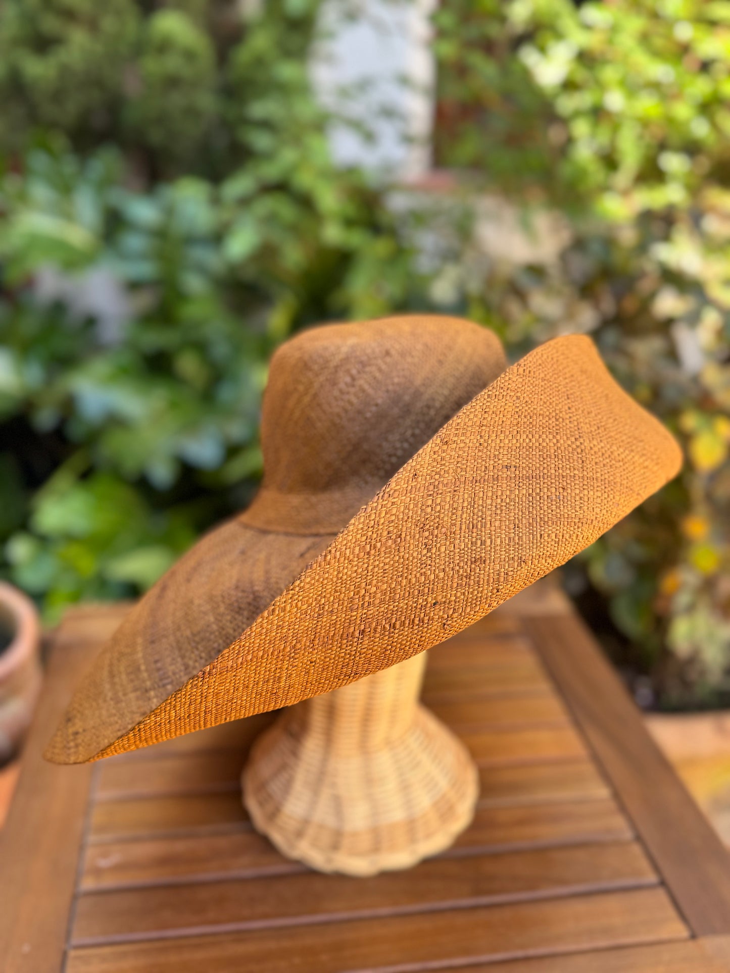 Pamela marrón claro