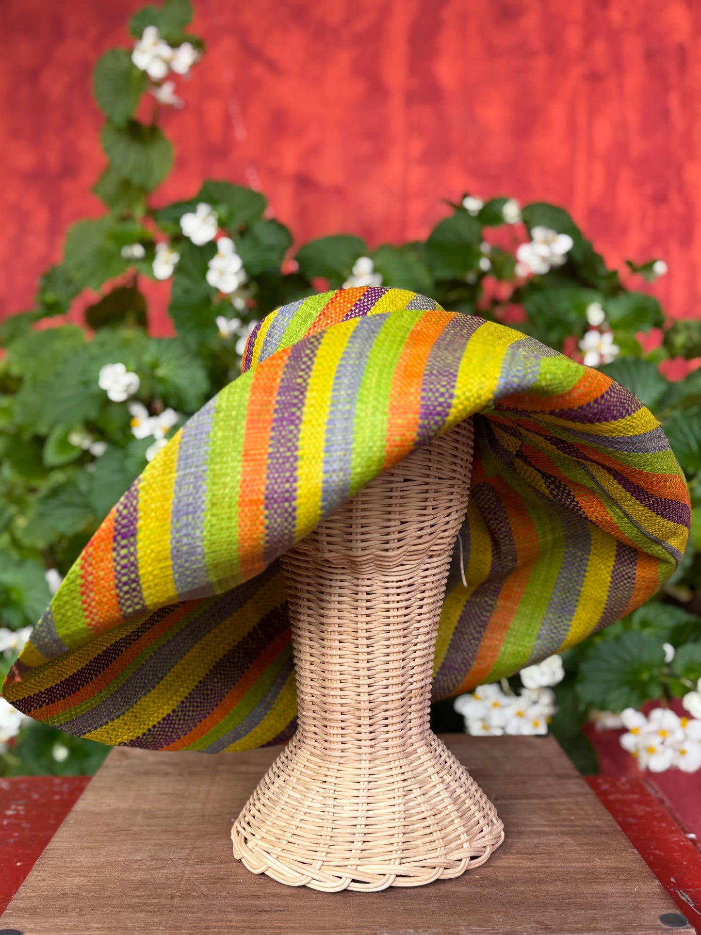 Pamela com riscas verde-limão