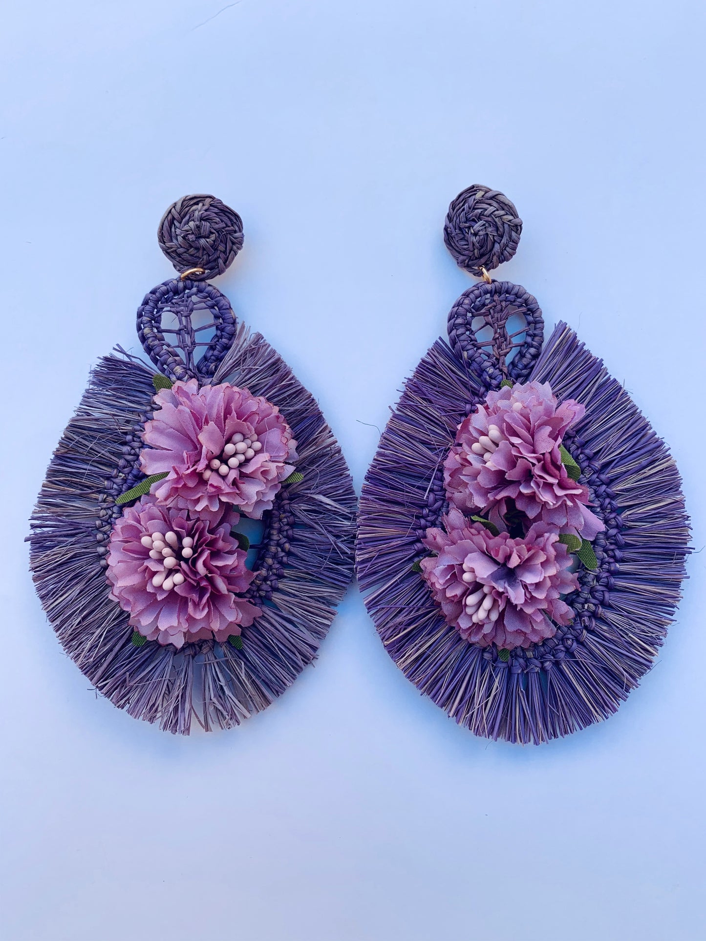 Jacarta lilac earrings